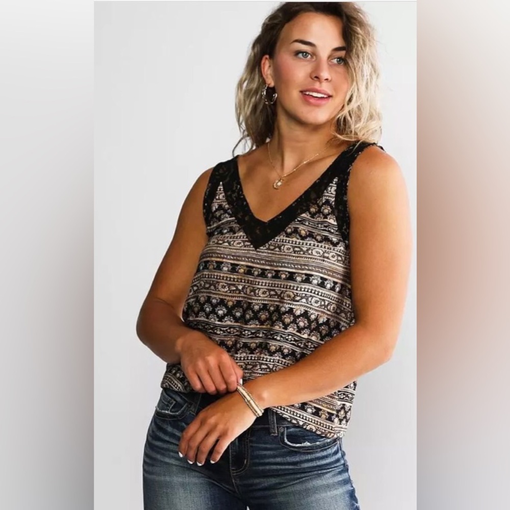 Buckle Daytrip Metallic Striped Tank Top